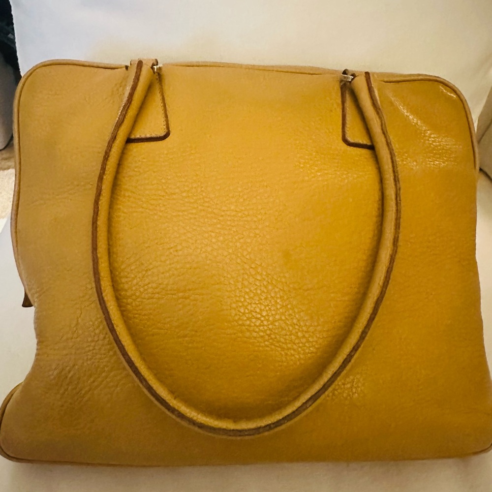 VINTAGE Prada Women's Bag SEMITRACOLLA DAINO SPORT MIELE Golden Tote Bag ca ‘01 - Picture 3 of 13